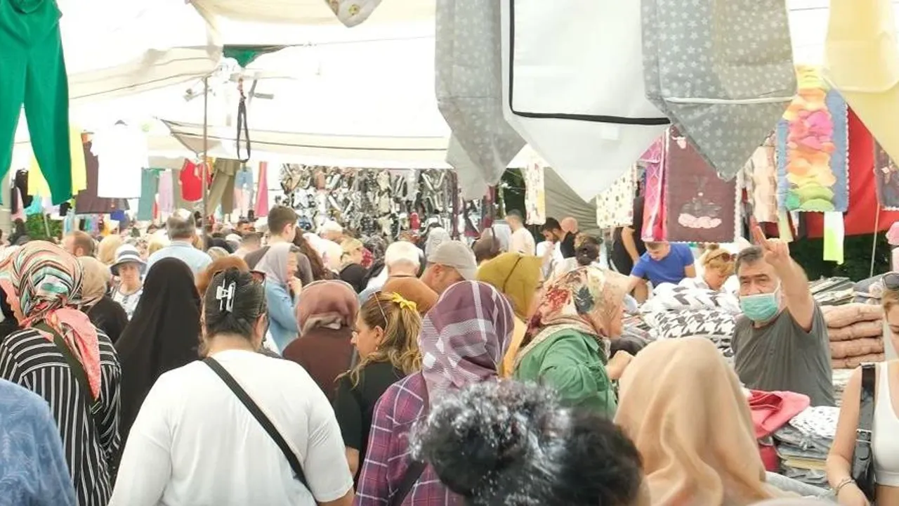 Pazarcılar Kadın Kavgalarından İllallah Etti